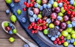 Какие ягоды способны повышать гемоглобин — 7 самых полезных