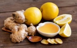 4 лечебных рецепта для чистки сосудов на основе имбиря, лимона и меда