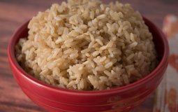 5 доказанных фактов о пользе бурого риса для организма человека